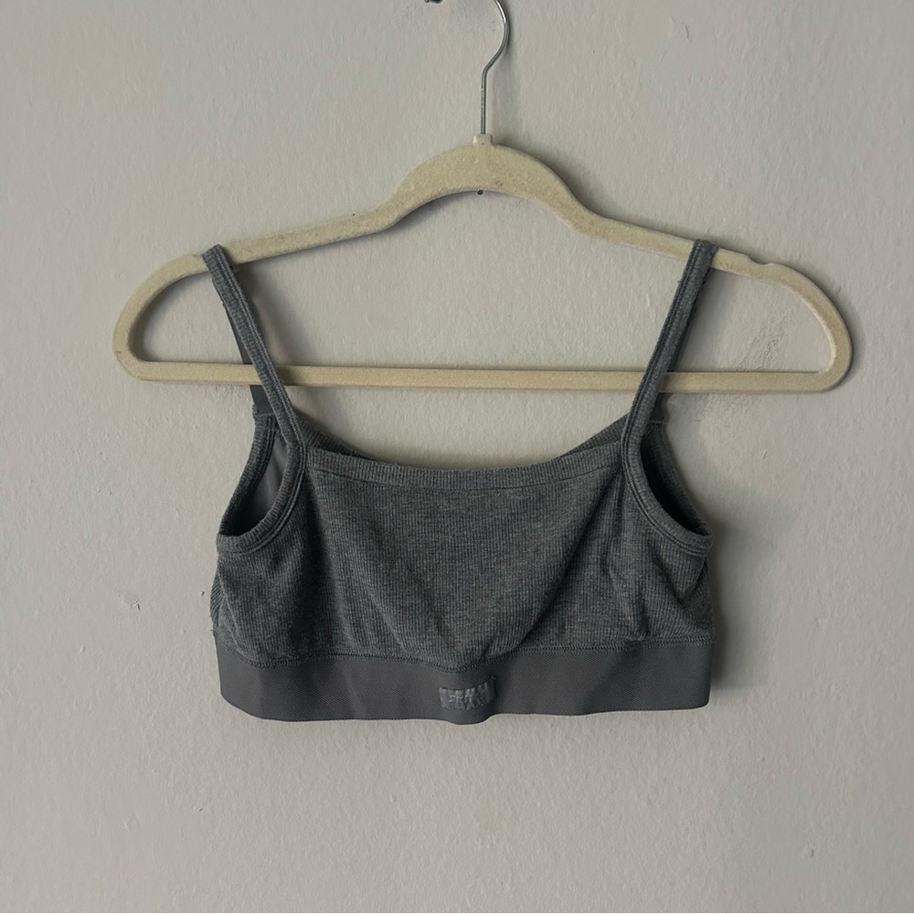 Skims Soft Lounge Ribbed Bralette in Grey Size XL